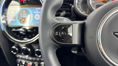 MINI Hatchback 1.5 Cooper Classic 5dr Auto Petrol Hatchback